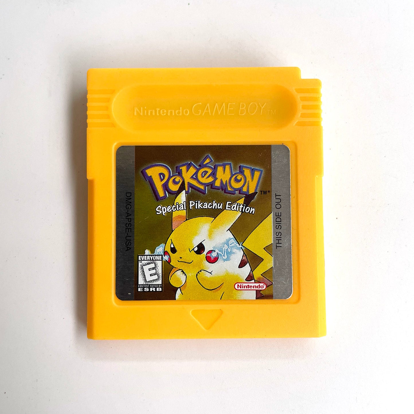 pokemon yellow version Battery save IC save Manual cartridge with tray box for gbc game boy color