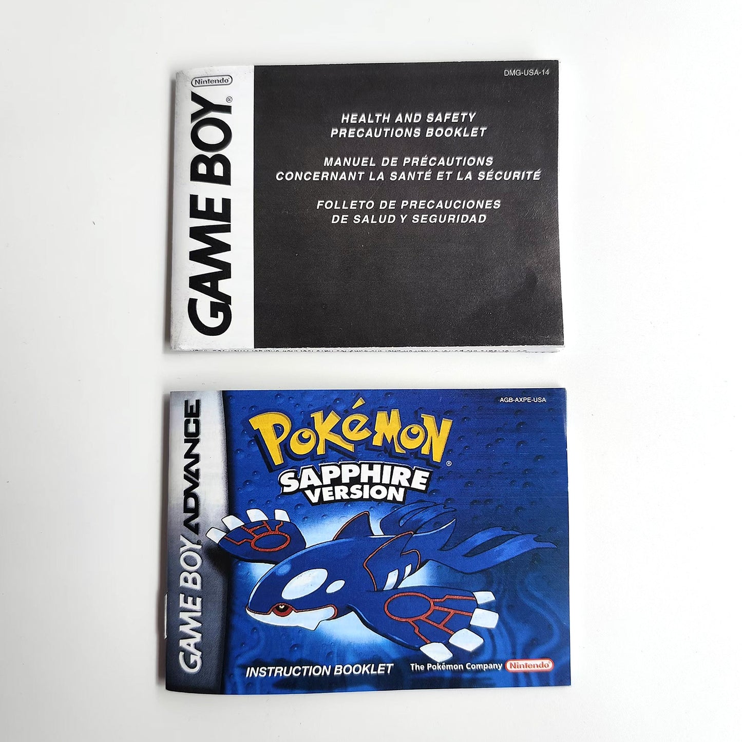 pokemon Sapphire version cartridge with tray box manual for gba game boy advance