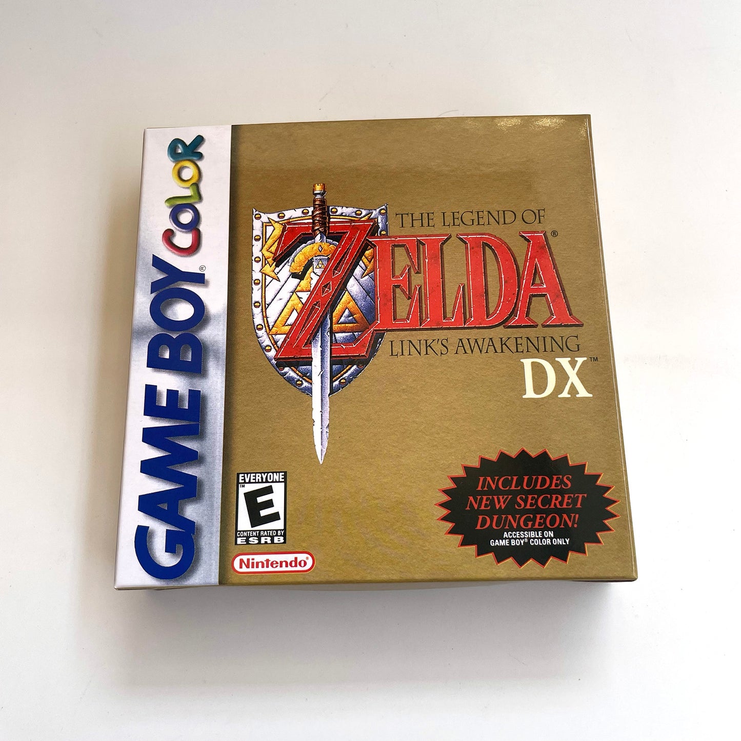 zelda link's awakening cartridge with tray box for gbc game boy color