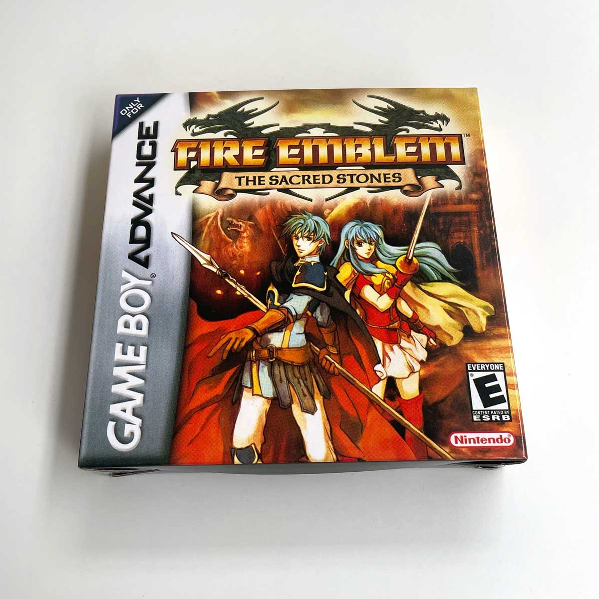 USA Englsih Fire Emblem The Sacred Stonse Tray Box Nintendo Game Cartridge for Gba